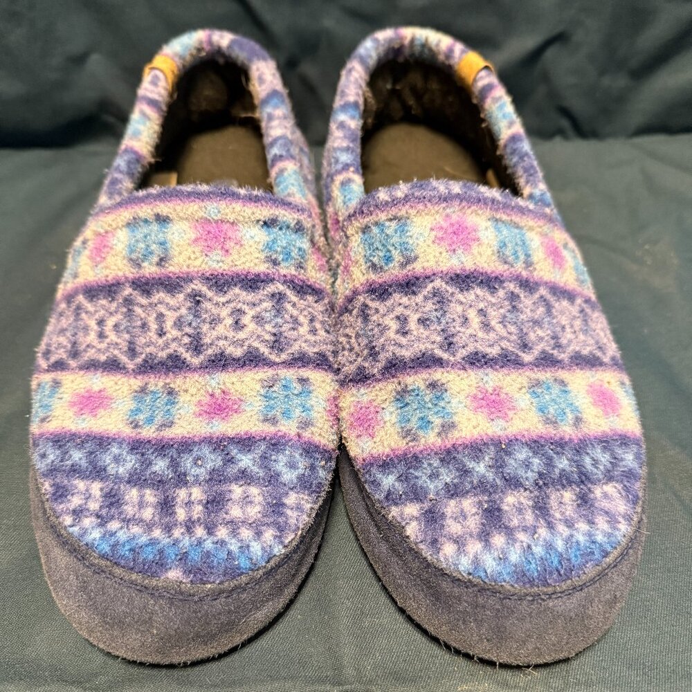 ACORN Slippers, size 9.5-10.5